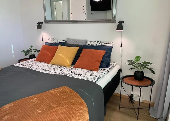 Starhomes Studio Lux 10
